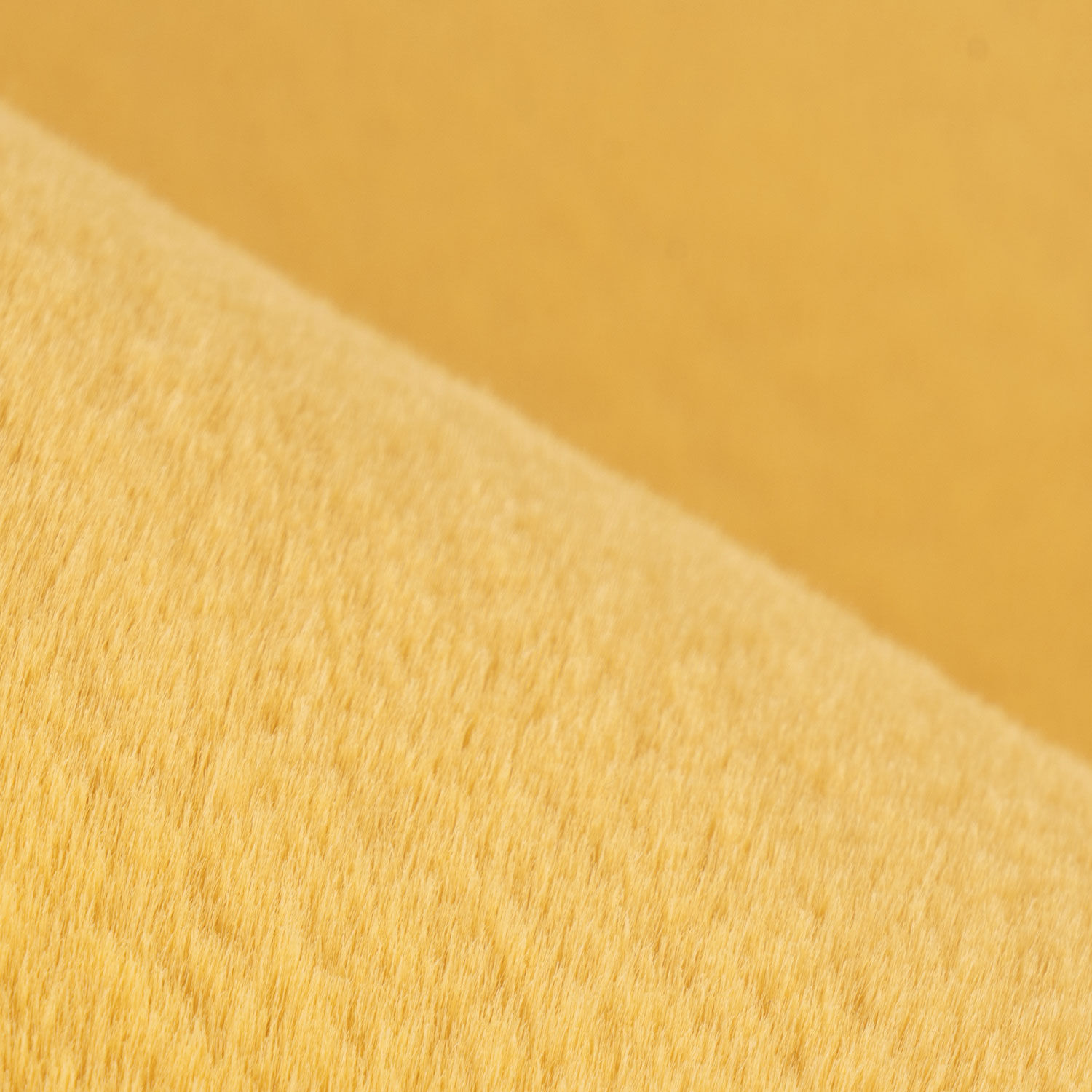 Flauschiger Teppich Mona Gelb Makro